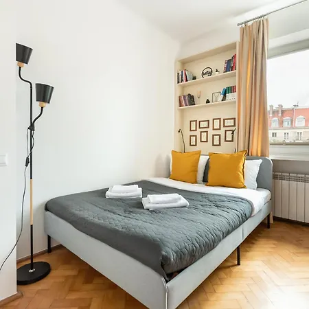 Plac Zbawiciela Comfy Studio Warsaw