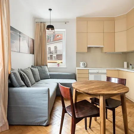 Plac Zbawiciela Comfy Studio Apartment