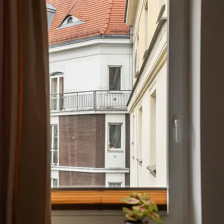 Plac Zbawiciela Comfy Studio *
