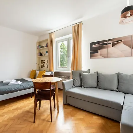 Plac Zbawiciela Comfy Studio Apartment